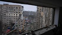 В результате российского ракетного удара погибли по меньшей мере 45 жителей девятиэтажки в Днепре.