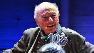 Archives : le sociologue français Edgar Morin, célébrant ses 100 ans au siège de l'Unesco à Paris, le 2 juillet 2021