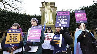 Sztrájkoló brit ápolók