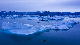 Olvadó grönlandi jéghegy