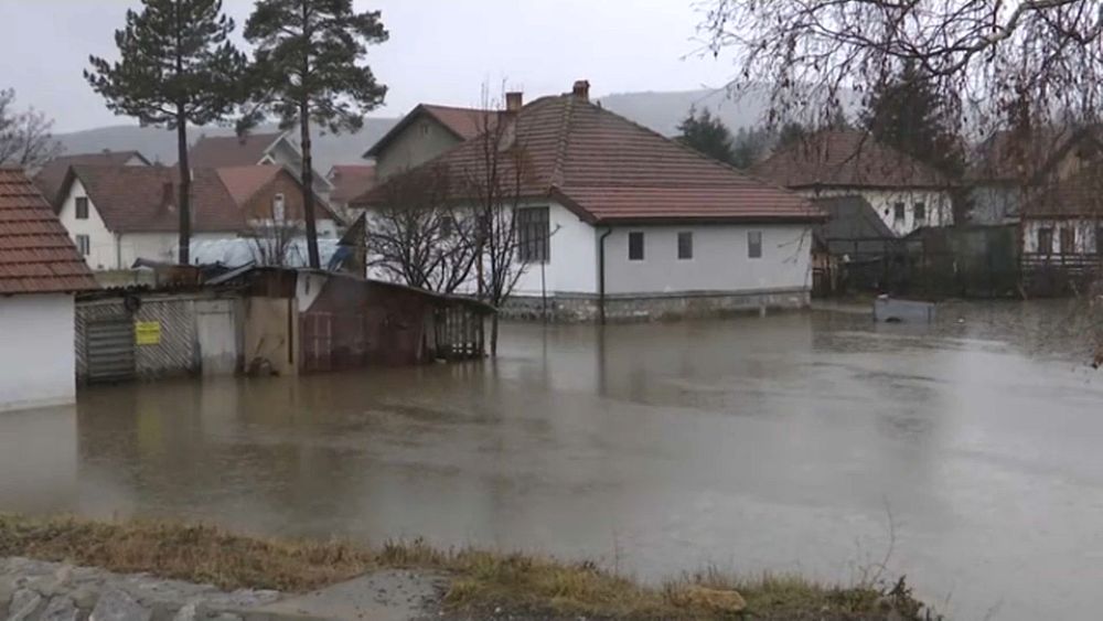 Watch: Heavy rains flood Sjenica in southern Serbia