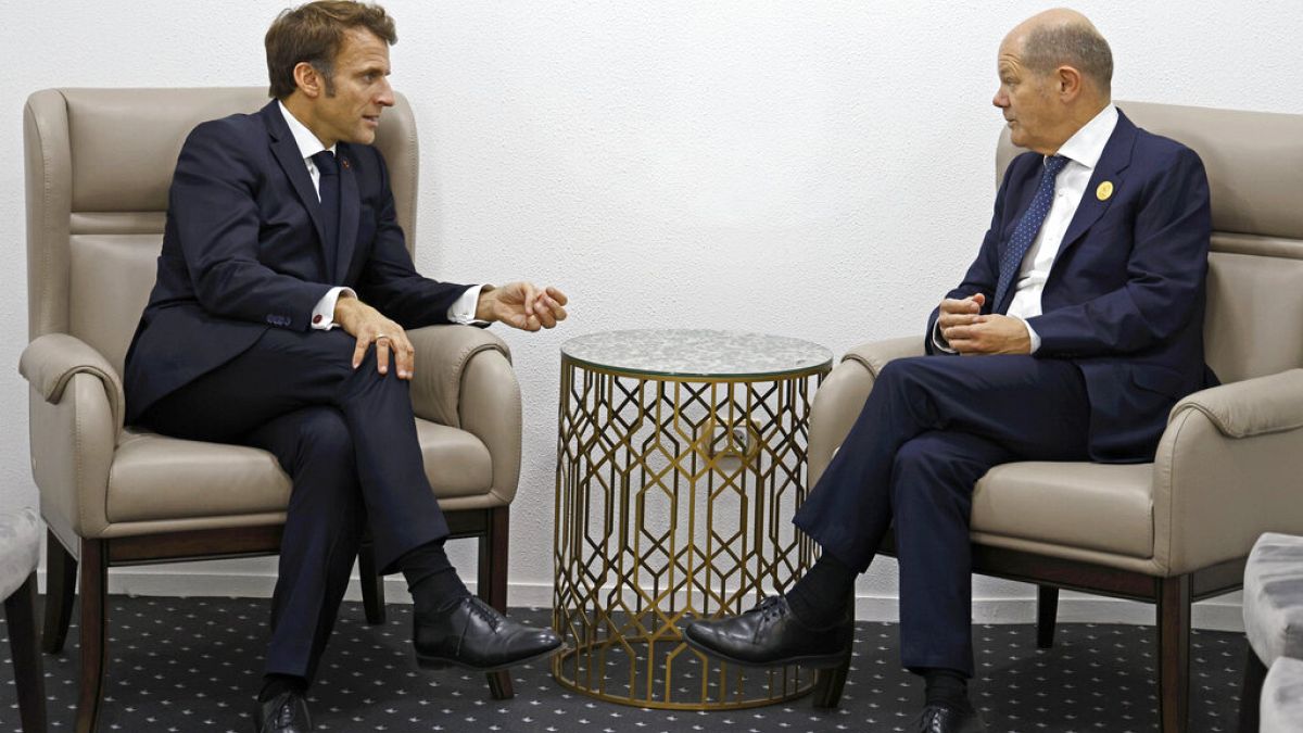 Президент Франции Эммануэль Макрон и канцлер Германии Олаф Шольц