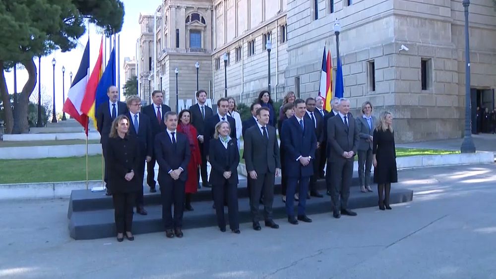 France and Spain sign a friendship treaty as their leaders meet in Barcelona