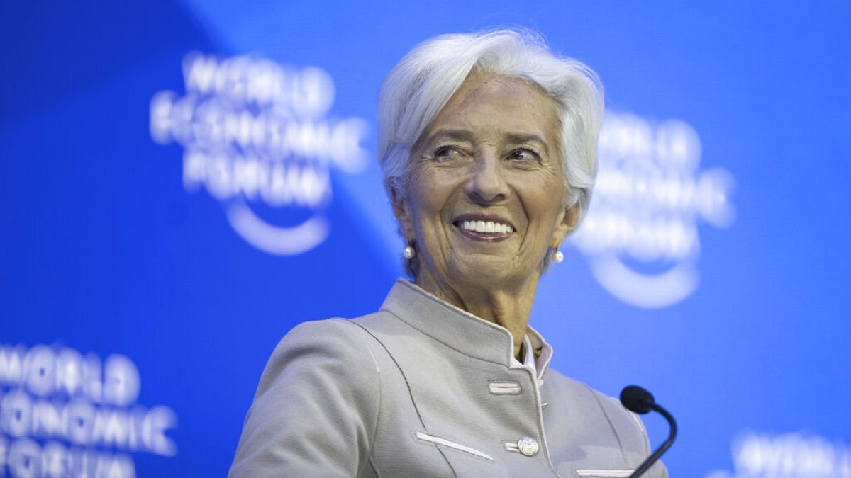 Davos Insights: ECB President Lagarde hints at potential rate cuts by the summer thumbnail
