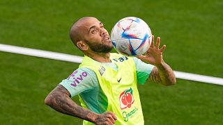 Dani Alves a gömbölyded labda bűvöletében