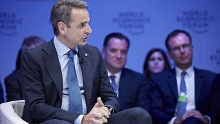 Ο πρωθυπουργός Κυριάκος Μητσοτάκης μιλάει σε πάνελ στις εργασίες του Παγκόσμιου Οικονομικού Φόρουμ (WEF) στο Νταβός της Ελβετίας,