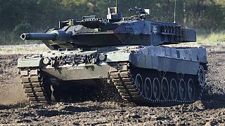 Almanya'da üretilen Leopard 2 tankı (arşiv)
