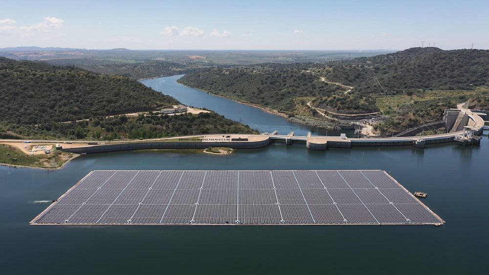 Could floating solar panels could be a solution to the climate crisis?
