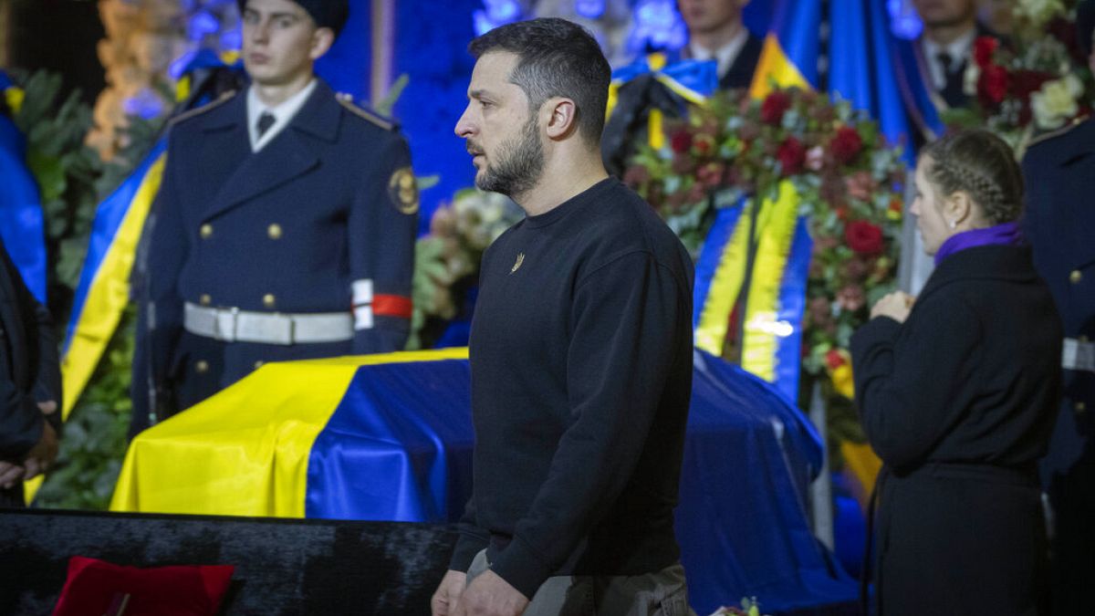 Az ukrán elnök is részt vett a gyászszertartáson