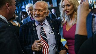 Buzz Aldrin 93. yaşına bastığı gün 4. kez dünya evine girdi