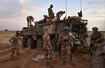 Burkina Faso'da görev yapan Fransız askerler