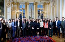 Gruppenbild mit Scholz, Macron und der Jugend 