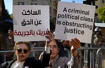 Beyrut'taki patlamayla ilgili soruşturmanın geciktirilmesine yönelik protesto