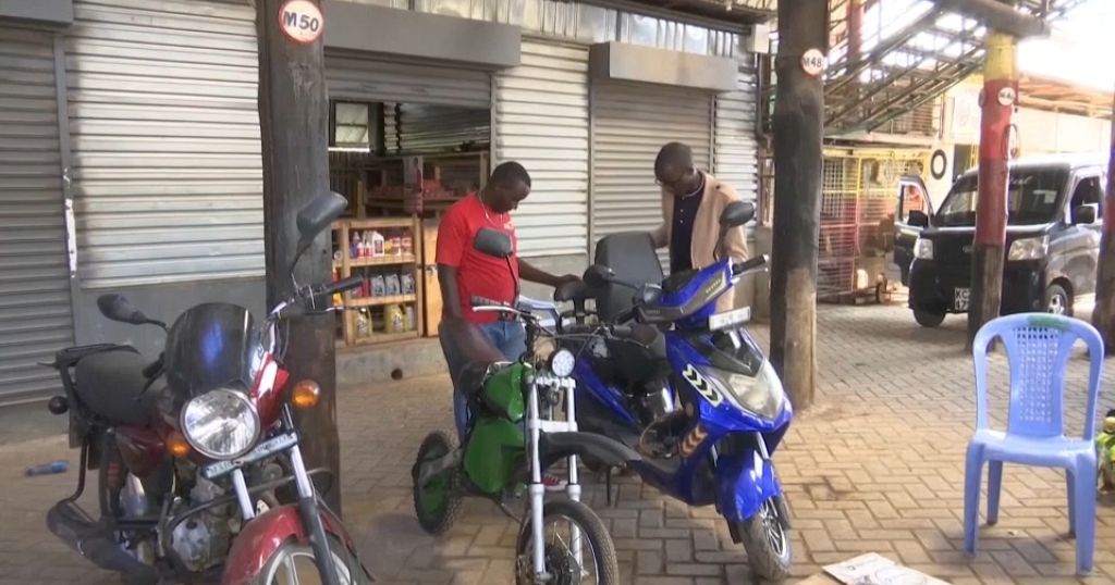 Kenyan teacher uses old laptop batteries to power bikes | Africanews