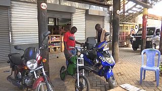 Kenya : alimenter des vélos électriques avec de vieilles batteries