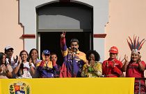 الرئيس الفنزويلي نيكولاس مادورو، عقب خطابه من شرفة الشعب في قصر ميرافلوريس الرئاسي، في كاراكاس، فنزويلا، يوم الاثنين 23 يناير/كانون الثاني 2023 