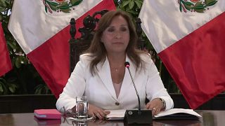 La presidenta peruana, Dina Boluarte, llama a la tregua nacional