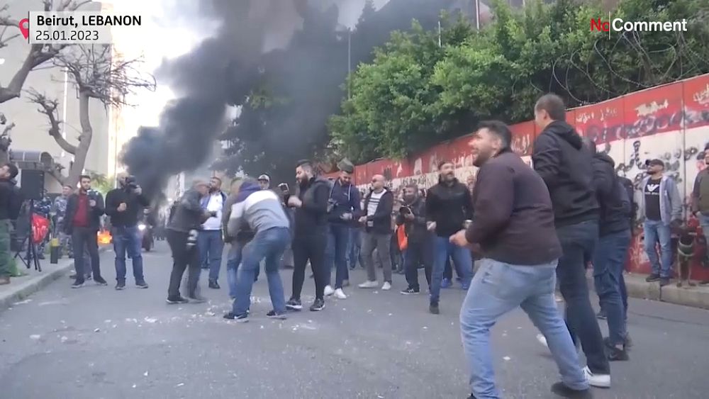 Watch: protests in Beirut over Lebanon's currency slump