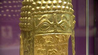 Goldener Helm von Coțofenești, 4. Jahrhundert v. Chr., Nationales Geschichtsmuseum von Rumänien