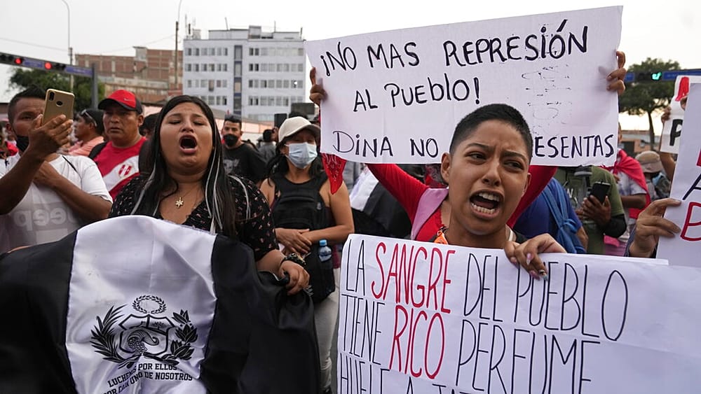 Escasez de alimentos y combustible en Perú debido a los bloqueos por ...