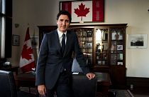 رئيس الوزراء الكندي جاستن ترودو في مكتبه في أوتاوا، أونتاريو.