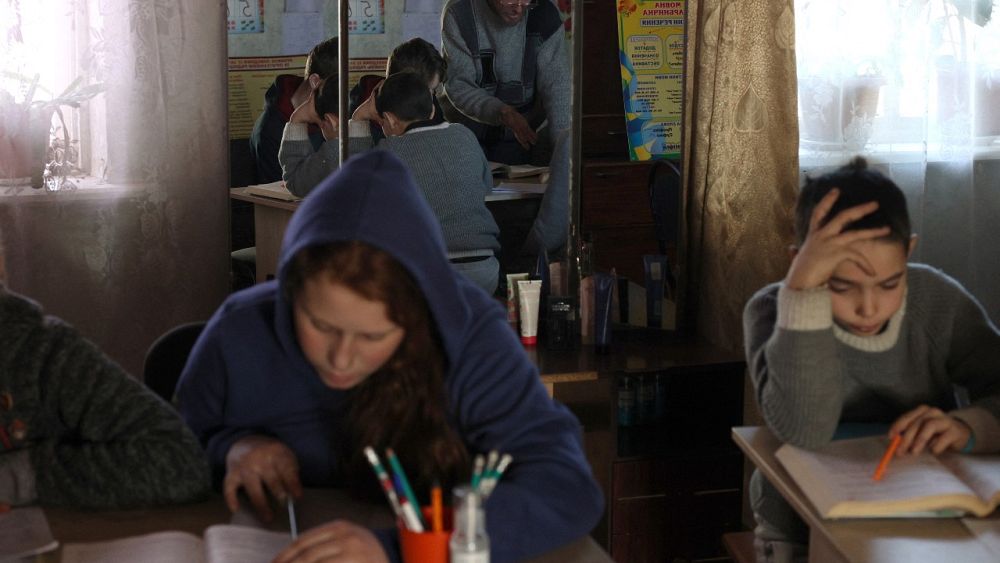 Ukrainian teacher turns home into a classroom to help shield students