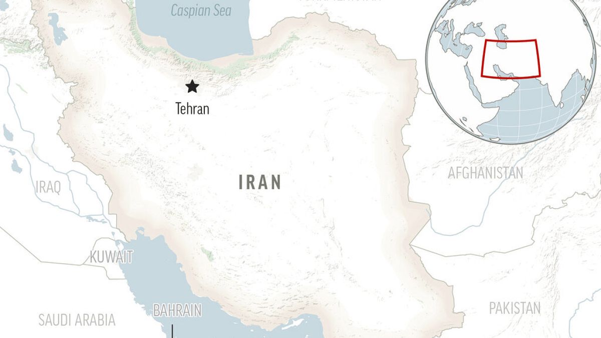 İran Savunma Bakanlığı, askeri tesise mikro insansız hava araçlarıyla "başarısız" bir saldırı düzenlendiğini ve saldırıda can kaybı yaşanmadığını açıkladı