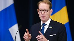 İsveç ve Finlandiya'dan NATO açıklaması: Süreç durmadı, devam ediyor