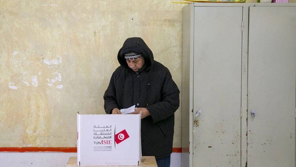 VIDEÓK : Alig mennek el szavazni a tunéziaiak
