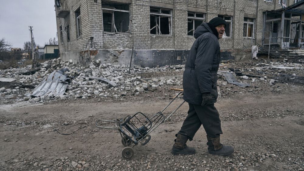 Bakhmut's residents braving life in a city under siege