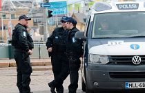 Fin polisi Kur'an yakma eylemlerine izin vermeyecek