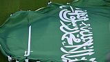 Katar Dünya Kupası'nda açılan bir Suudi Arabistan bayrağı