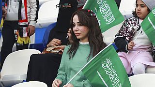 جماهير السعودية خلال مباراة كأس الخليج العربي لكرة القدم بين عمان والسعودية على ملعب الميناء الأولمبي، البصرة، العراق، 12 يناير 2023.