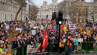 تظاهرات و اعتصاب کارگران و کارمندان در بریتانیا