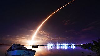 53 Starlink internet uydusu taşıyan  paceX'in Falcon 9 roketi 2 Şubat'ta fırlatıldı