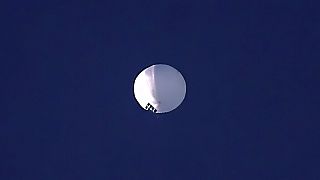 Die USA verfolgen einen mutmaßlichen chinesischen Überwachungsballon, der vor einigen Tagen über dem US-amerikanischen Luftraum gesichtet wurde
