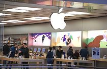 На Apple сильно повлияли ковидные ограничения на китайских заводах