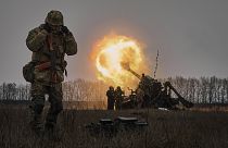 المدفعية الأوكرانية تقصف مواقع للجيش الروسي قرب بخموت