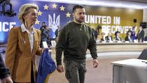 EU-Kommissionspräsidentin Ursula von der Leyen und der ukrainische Präsident Wolodymyr Selenskyj in Kiew, 2. Februar 2023