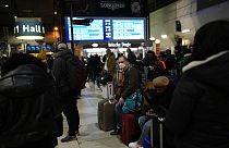 Tren, metro ve otobüs seferlerinin büyük bir bölümü iptal edildi