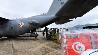 La Tunisie envoie des aides d'urgence en Turquie et en Syrie
