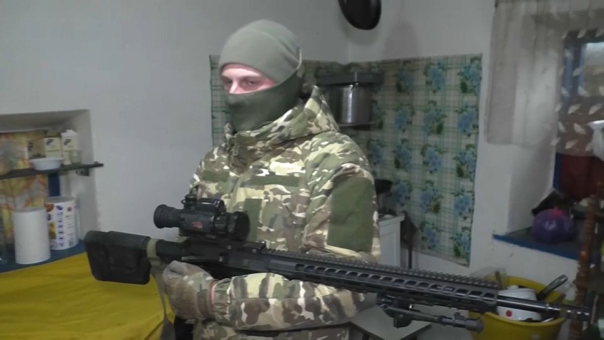 القناص الأوكراني الملقب ب"الثعلب" والذي يواجه القوات الروسية في زابوريجيا