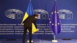 Presidente ucraniano chegou a Bruxelas, depois de ter passado por Paris e Londres