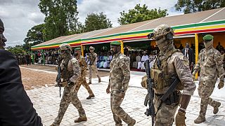 Mali : 6 hauts responsables militaires relevés de leurs fonctions