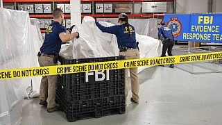 Agentes del FBI examinan restos del globo chino, Quantico, EEUU 9/2/2023