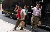 Politische Gefangene aus Nicaragua nach ihrer Ankunft in Virginia, USA