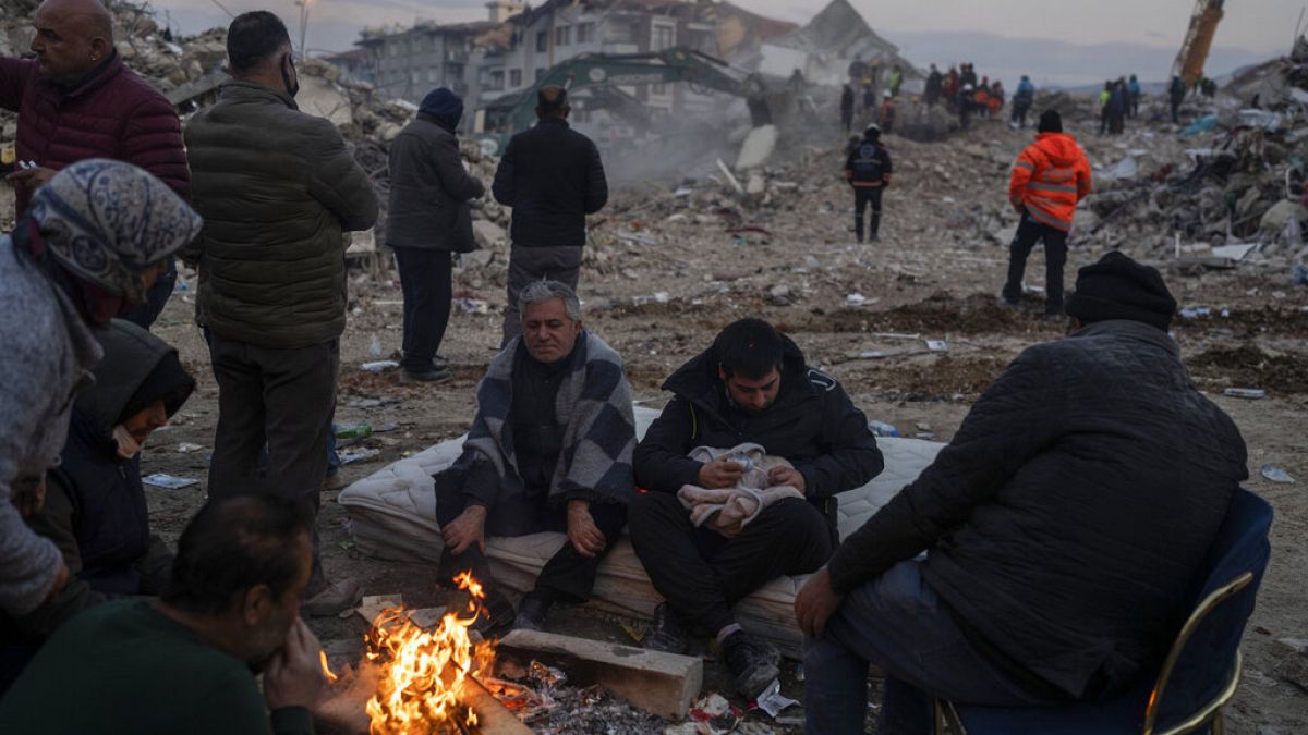 Überlebende des Erdbebens in der Türkei