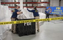 Trümmerteil des mutmaßlichen chinesischen Spionageballons werden vom FBI untersucht.