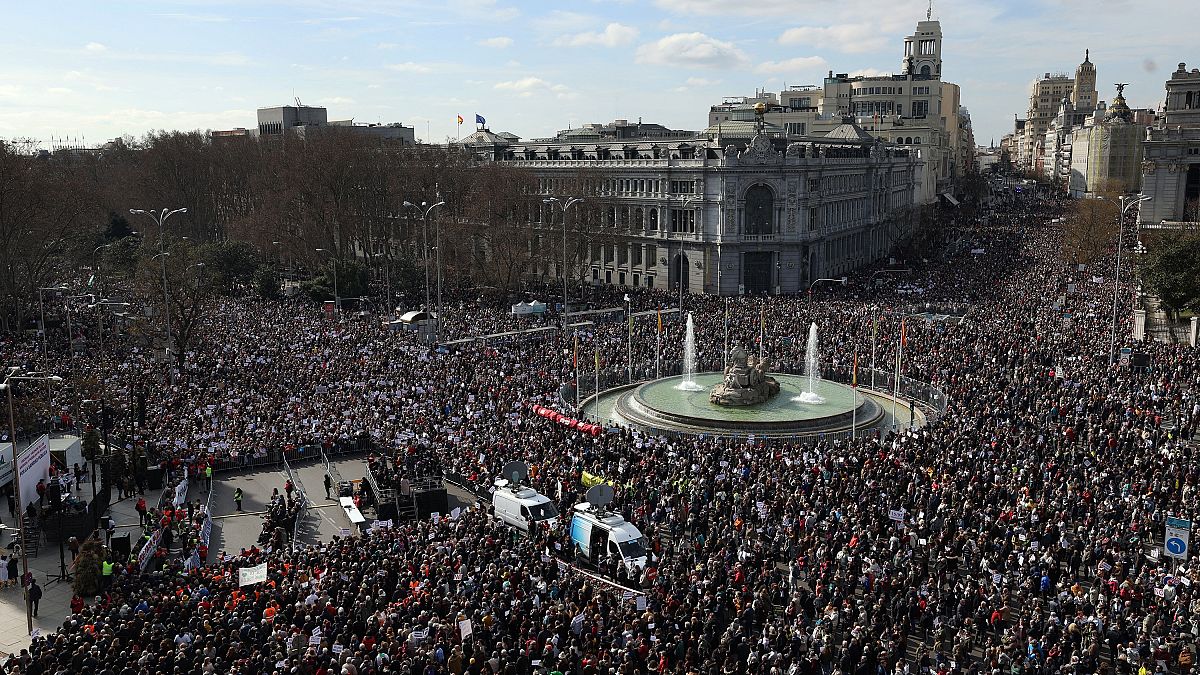 فاق عدد المشاركين في المظاهرة مليون شخص بحسب المنظمين 