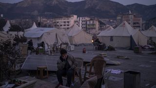 Палаточный лагерь для жертв землетрясения в Антакье, провинция Хатай, 13 февраля 2023 г.